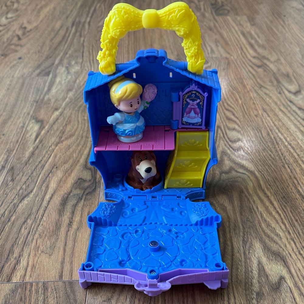 Little People Cinderella Dollhouse Playset